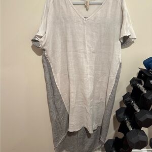 XCVI Light Gray V-Neck Top